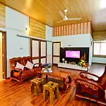 Courtyard Homestay